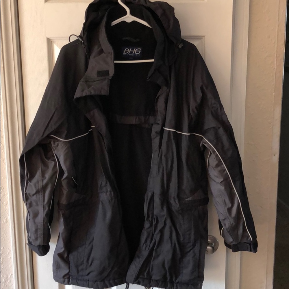 DHG men’s medium hooded and lined coat